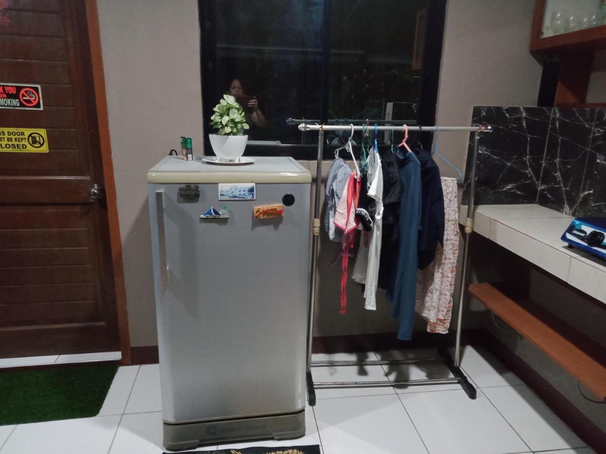 Dalinda'S Homestay Puerto Princesa Esterno foto