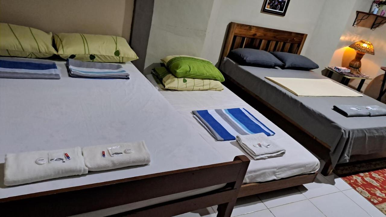 Dalinda'S Homestay Puerto Princesa Esterno foto