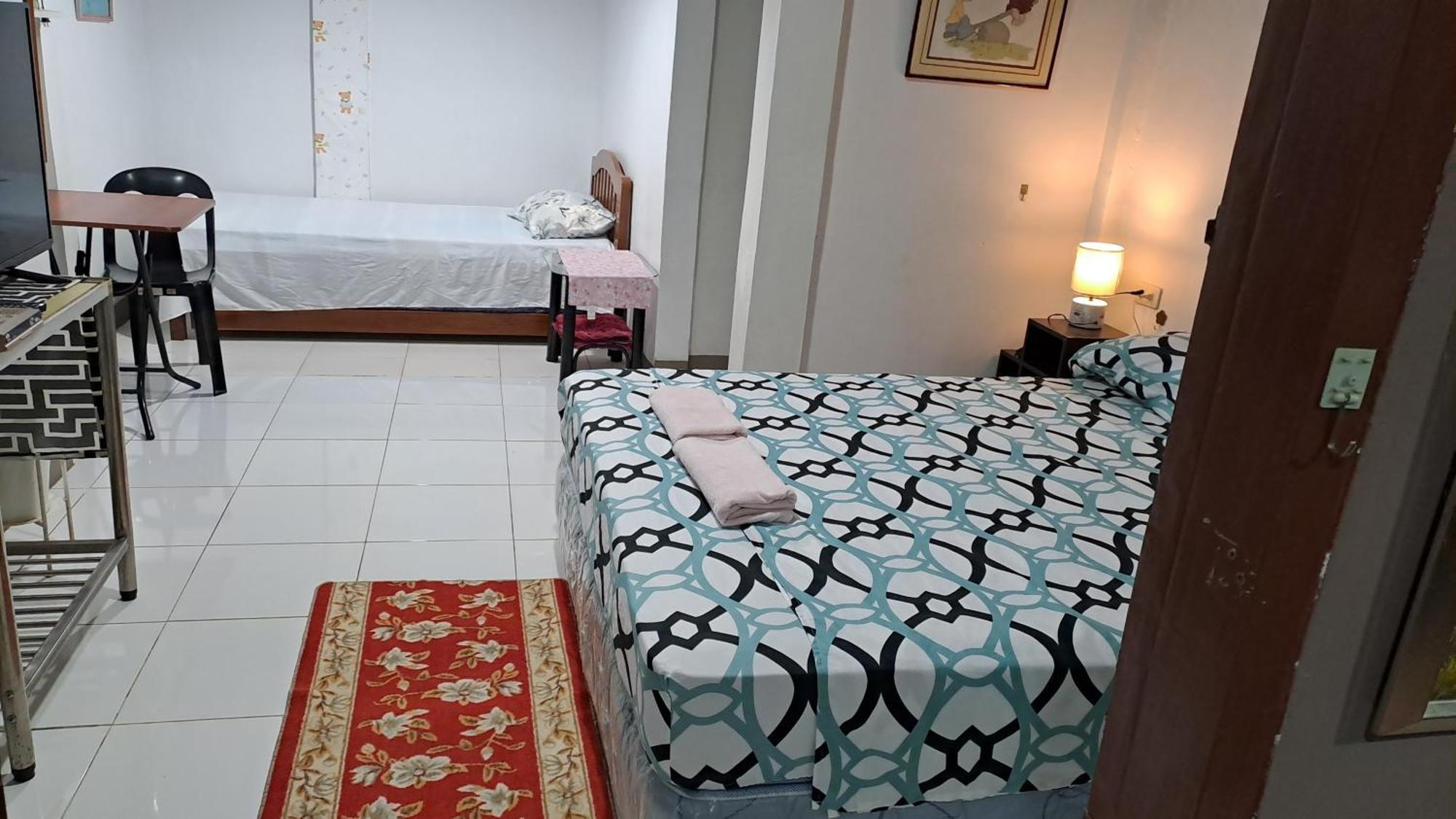 Dalinda'S Homestay Puerto Princesa Esterno foto